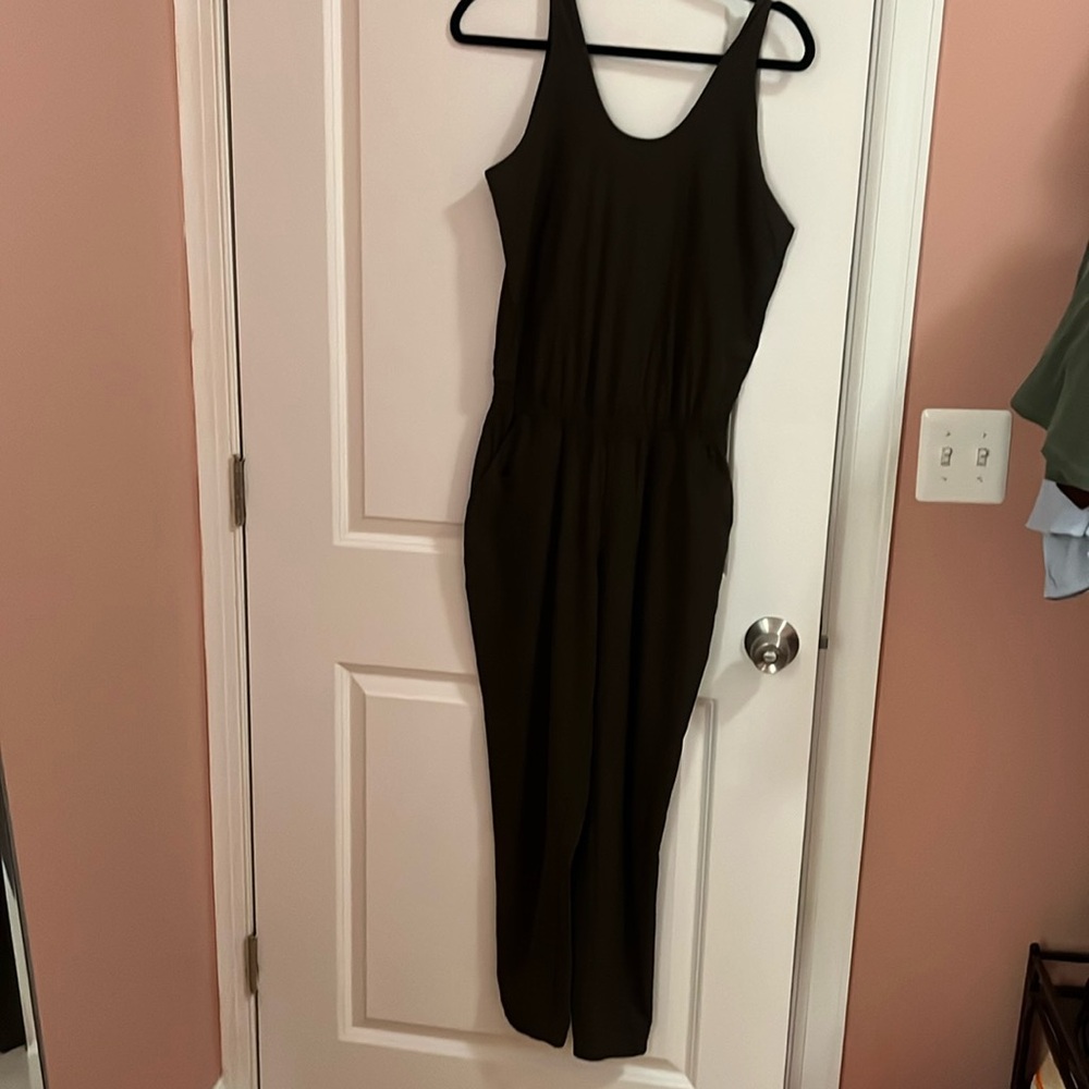 Old navy active pant romper